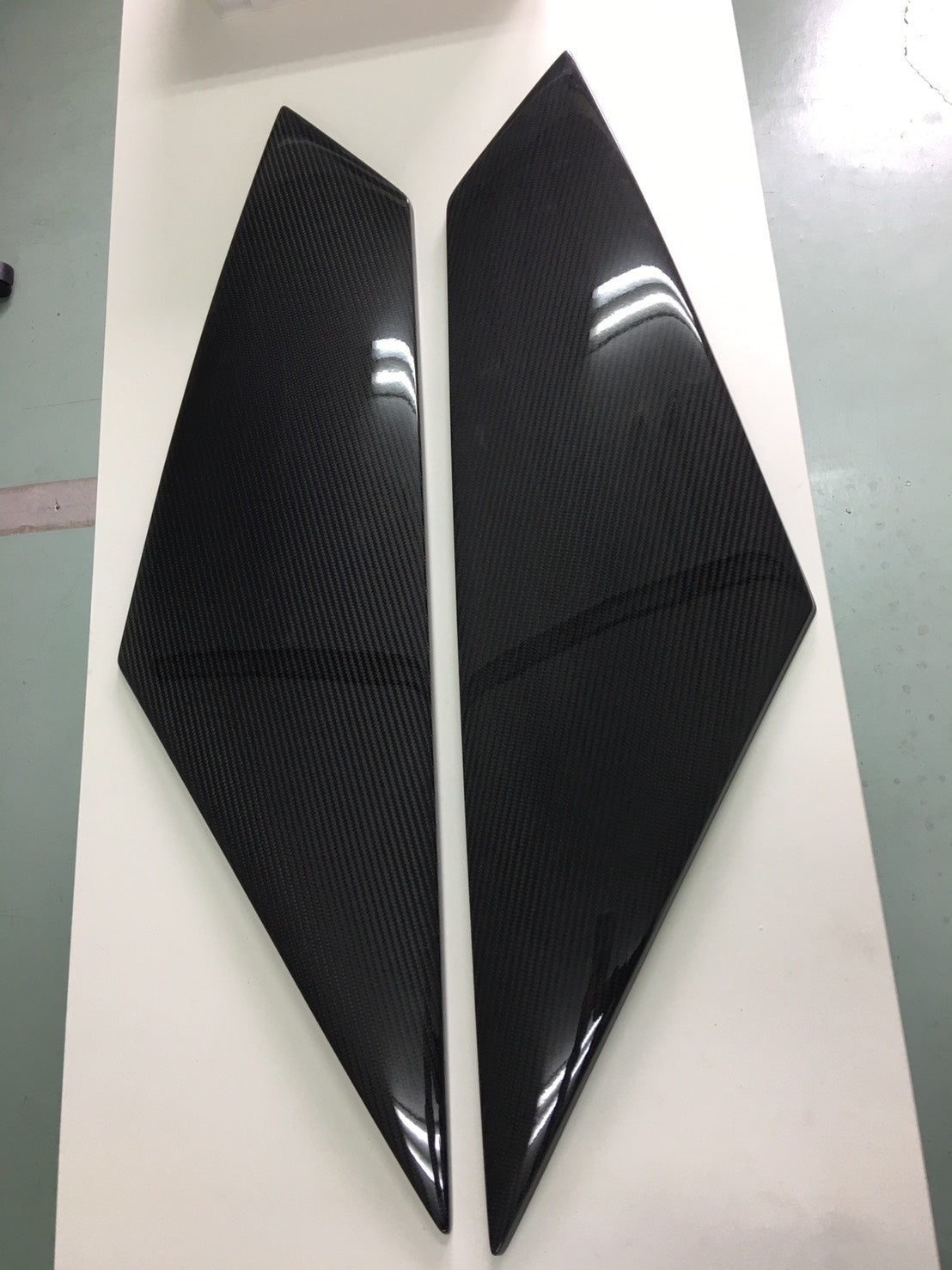 Aventador アヴェンタドール LP700 サイドアッパー パネル