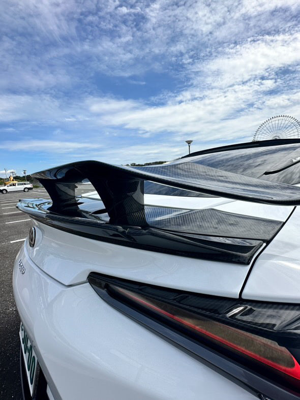 LEXUS LC500 DRY CARBON REAR WING and DRY CARBON Active Spoiler             CLEAR PAINTED FINISH