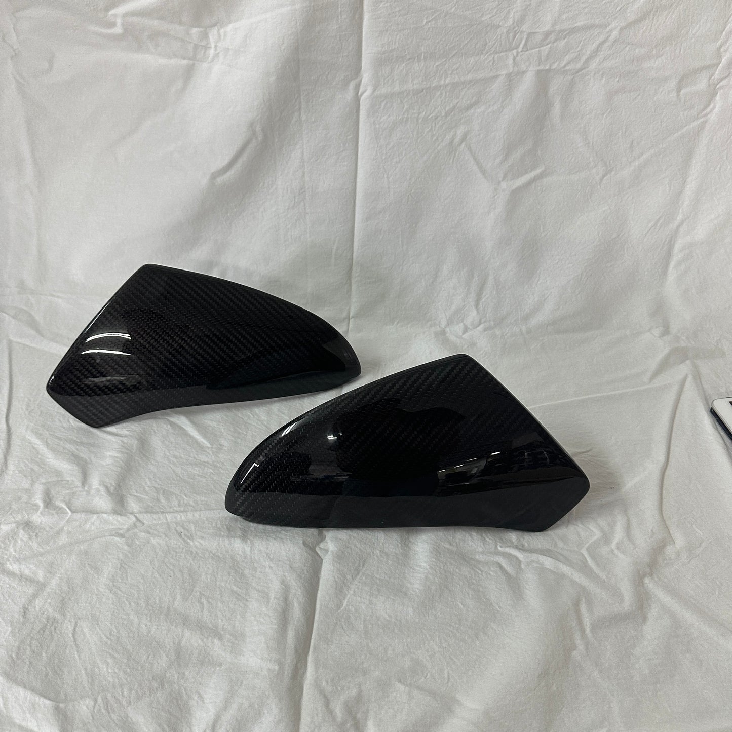 Lexus  Dry Carbon Mirror Cover (L/R) wing type