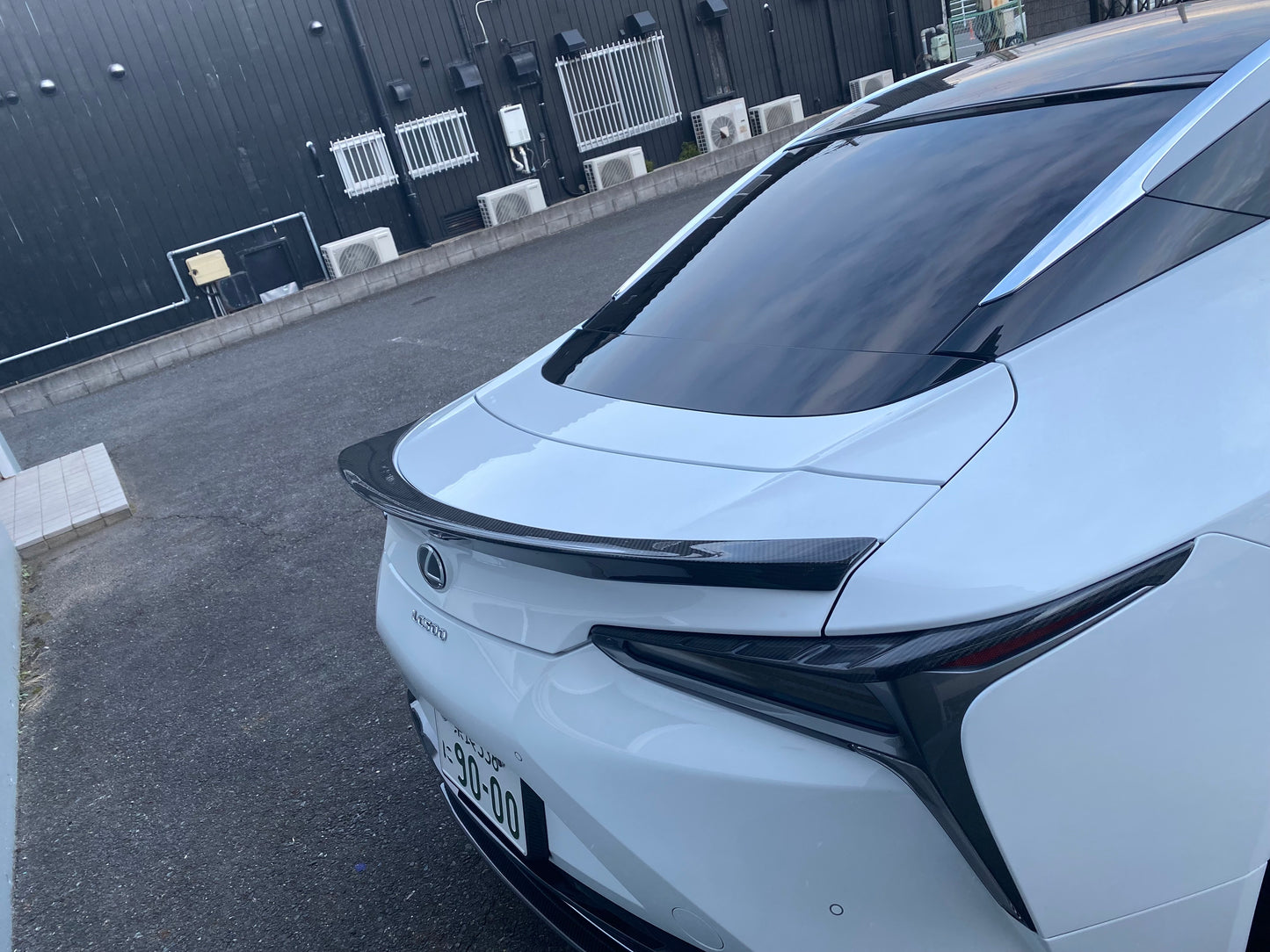 LEXUS LC500 Coupe  CARBON TRUNK SPOILER              CLEAR PAINTED FINISH