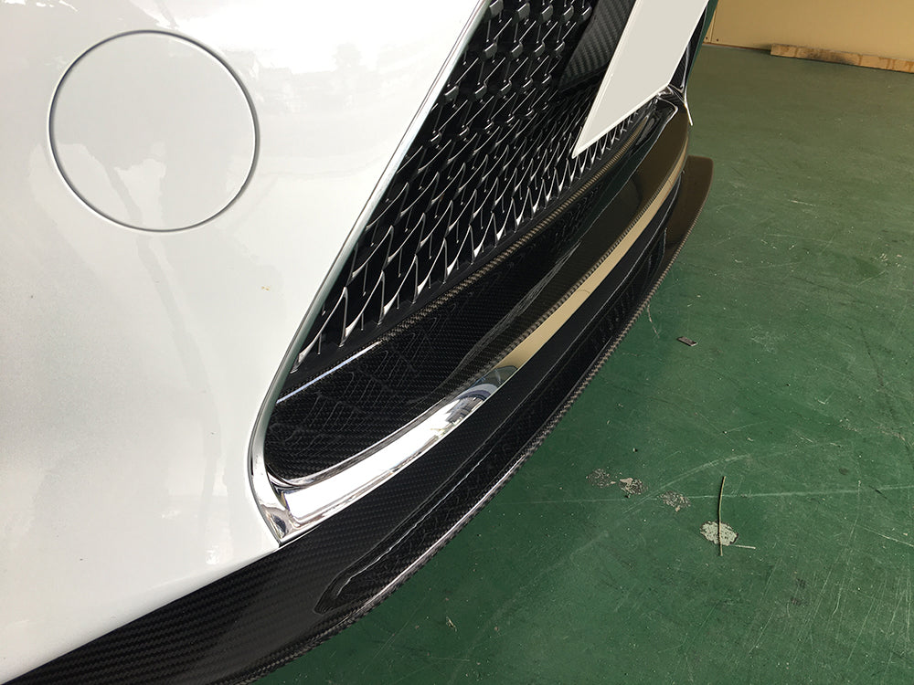 Lexus LC500 Dry Carbon Grill Lower Cover