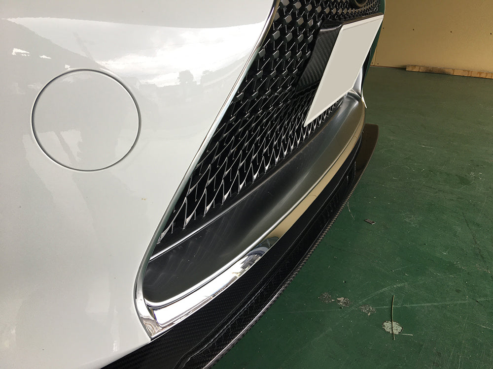 Lexus LC500 Dry Carbon Grill Lower Cover