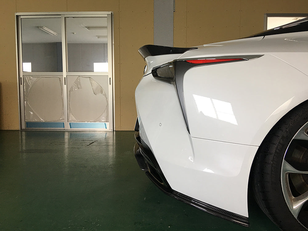 LEXUS LC500 Coupe  CARBON TRUNK SPOILER              CLEAR PAINTED FINISH