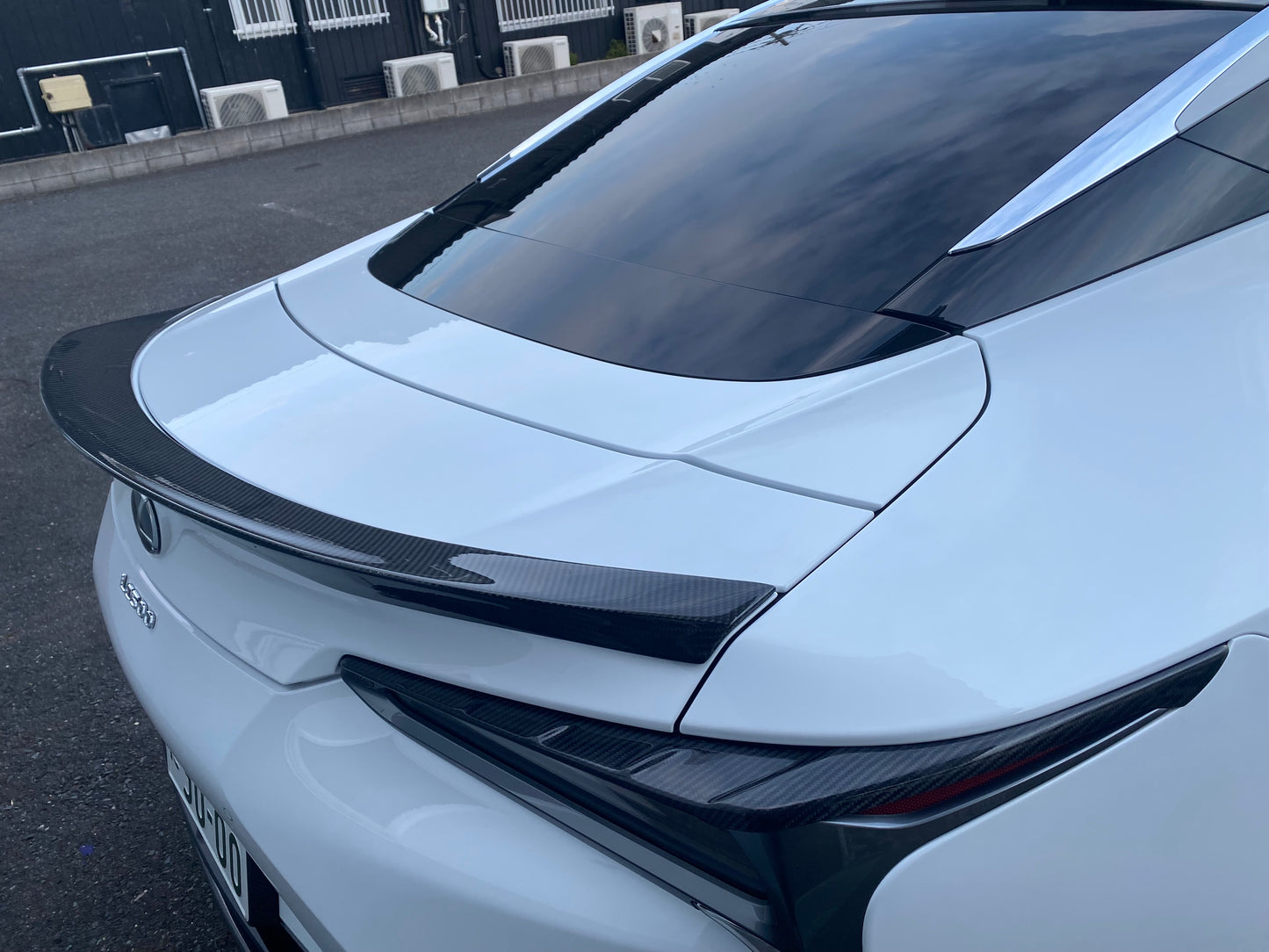 LEXUS LC500 Coupe  CARBON TRUNK SPOILER              CLEAR PAINTED FINISH