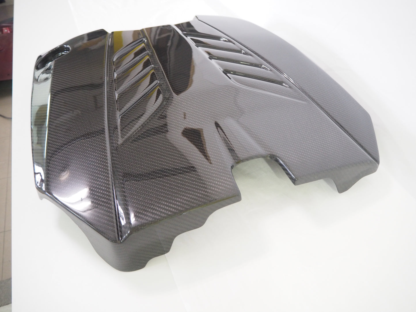 Lexus LC500 Dry Carbon Engine Cover