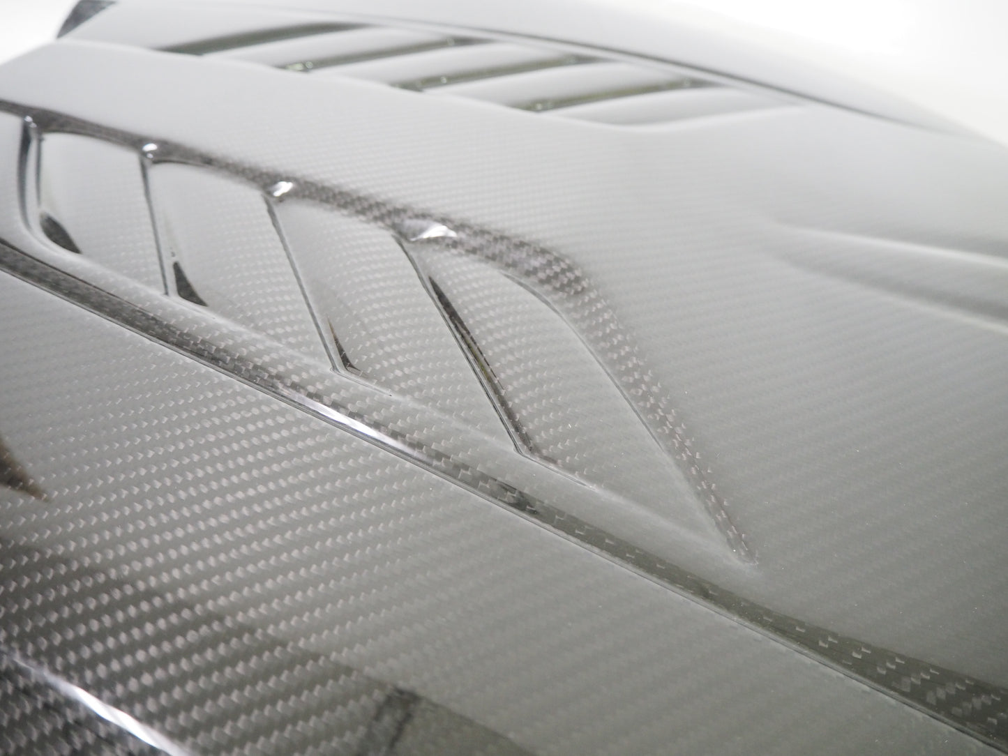 Lexus LC500 Dry Carbon Engine Cover