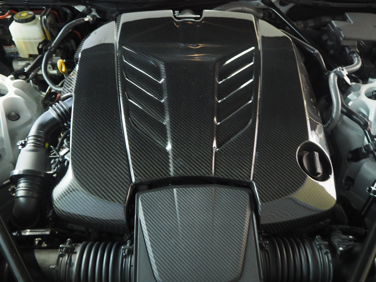 Lexus LC500 Dry Carbon Engine Cover