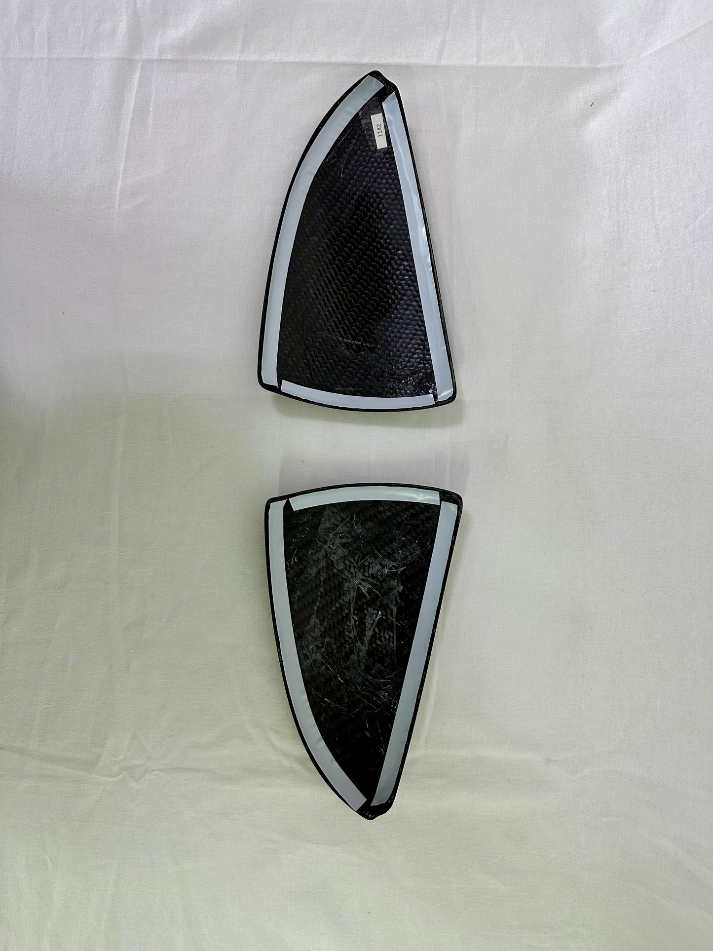 Lexus  Dry Carbon Mirror Cover (L/R)