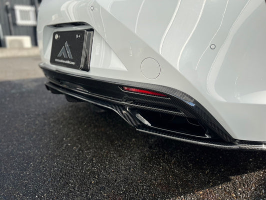 Lexus LC500 Dry Carbon Rear Bumper lower Cover