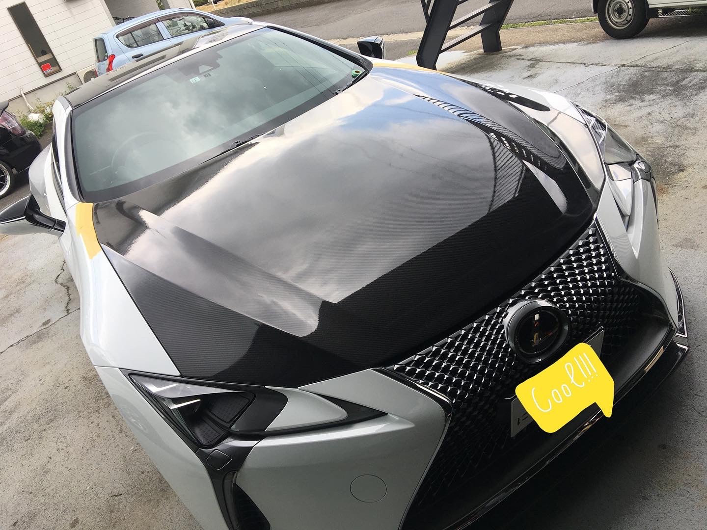 LC500 Dry Carbon Bonnet